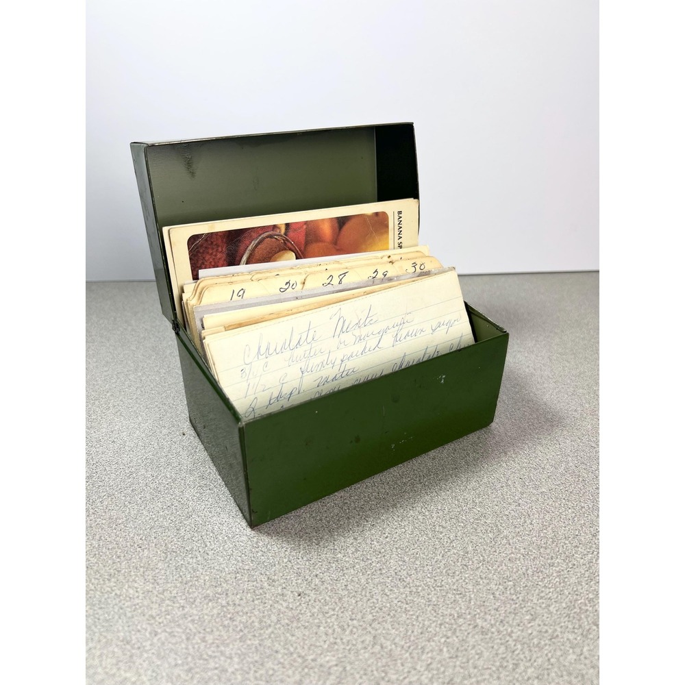 Vintage Metal Recipe Box with Handwritten‎ and Printed Recipes divider cards
